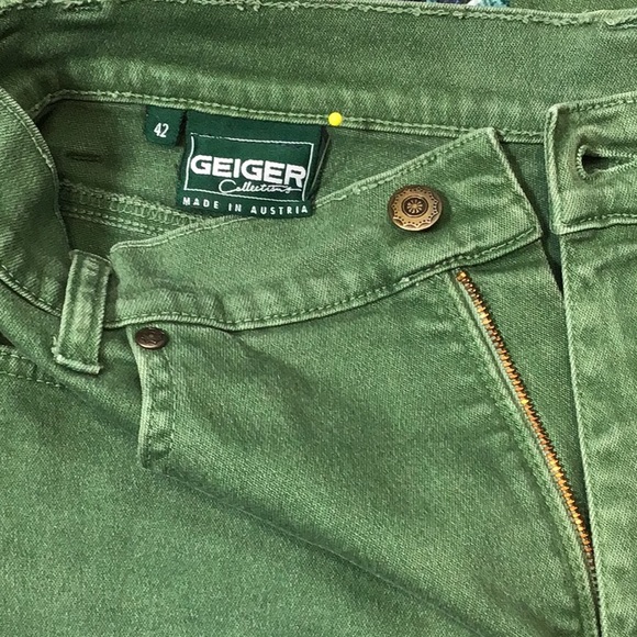 🦚 Geiger Collections Straight Leg High Rise Denim Jeans - Picture 2 of 11